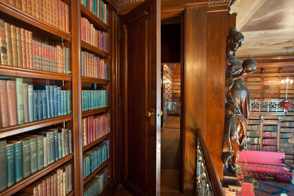 Biltmore estate library hidden passageway