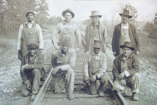 Sloss Furnace group photo black and white workers