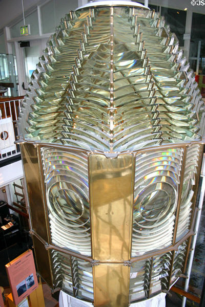 Lighthouse fresnel lens