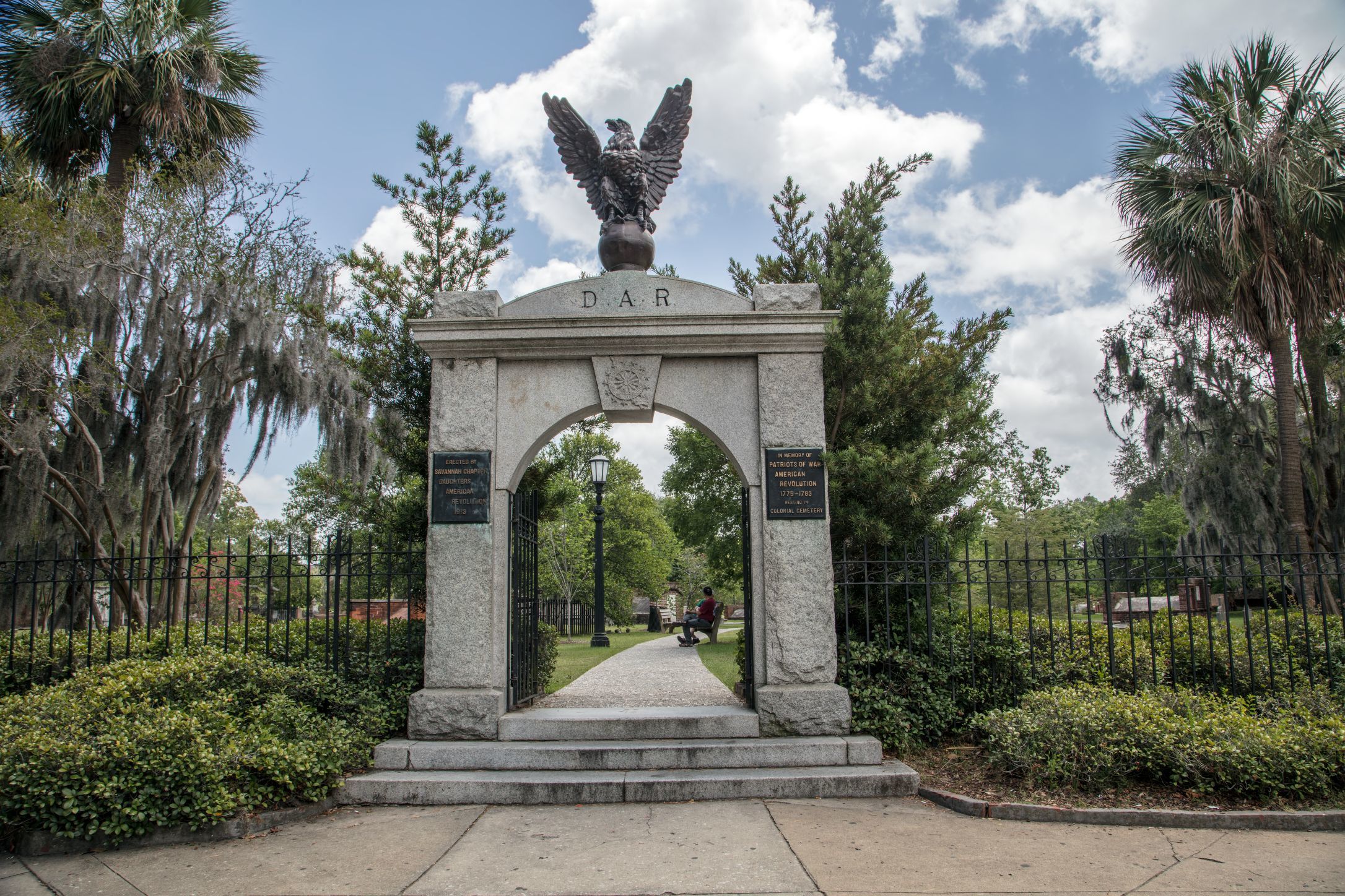 Colonial Park Cemetery entrance