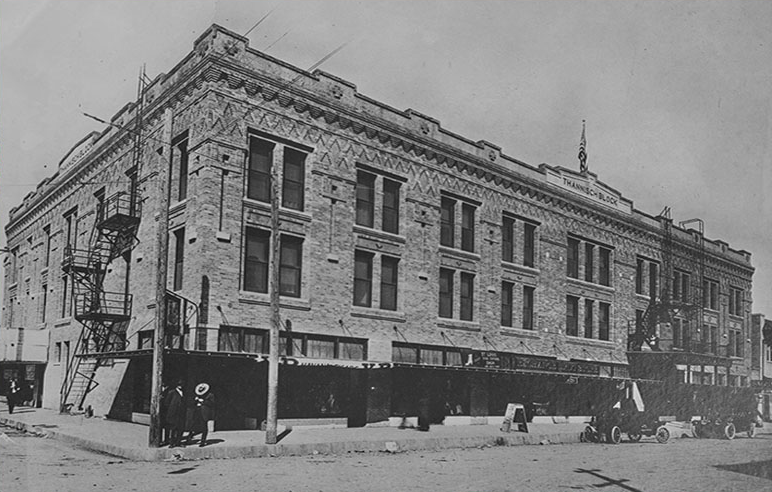 1913 forth worth stockyards hotel