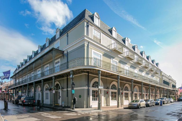 haunted bourbon hotel in new orleans